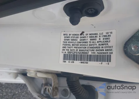 2016 Honda Civic Lx z USA, uszkodzony, nr VIN 19XFC2F57GE205557
